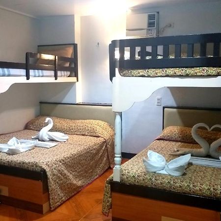 Sola Eleganza Apartelle Quezon City Ngoại thất bức ảnh