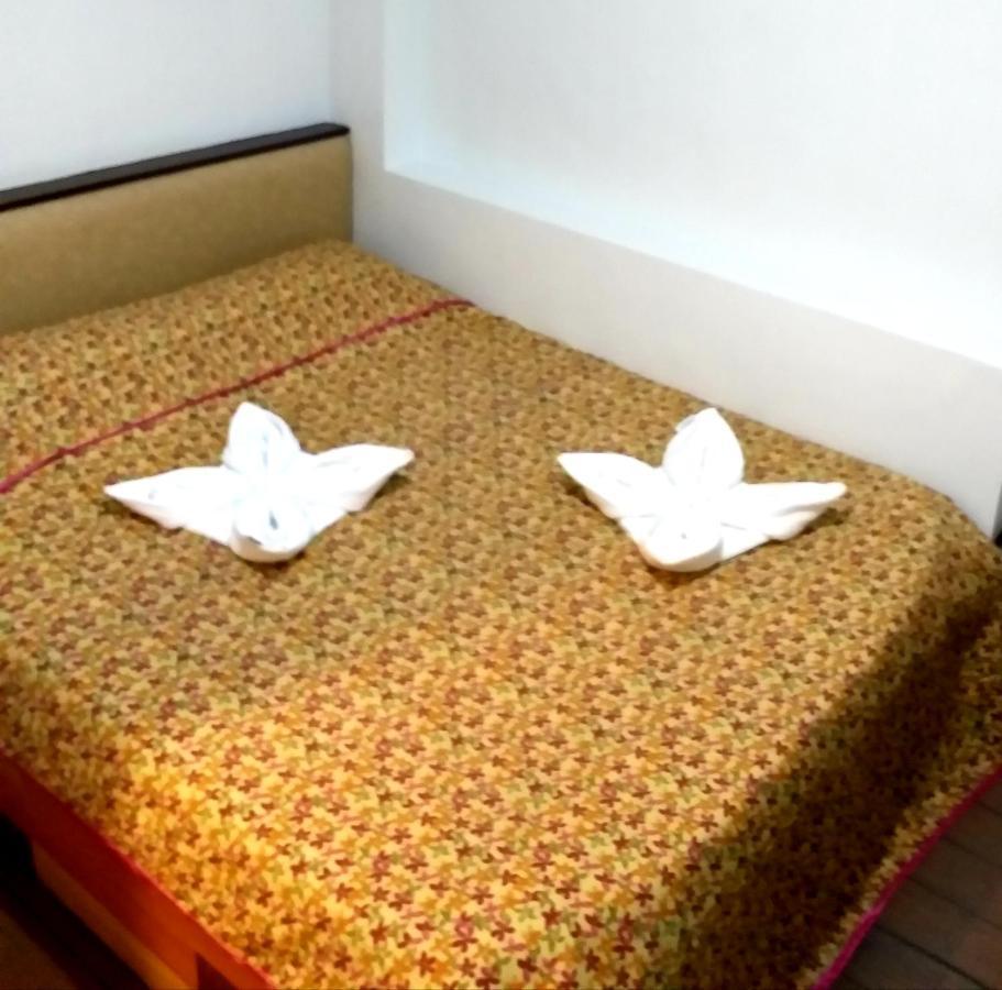 Sola Eleganza Apartelle Quezon City Ngoại thất bức ảnh