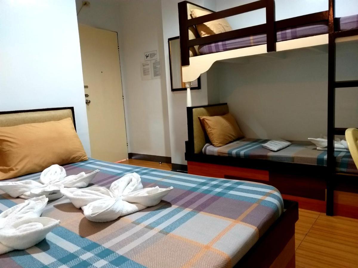 Sola Eleganza Apartelle Quezon City Ngoại thất bức ảnh