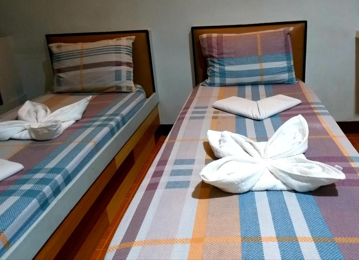 Sola Eleganza Apartelle Quezon City Ngoại thất bức ảnh