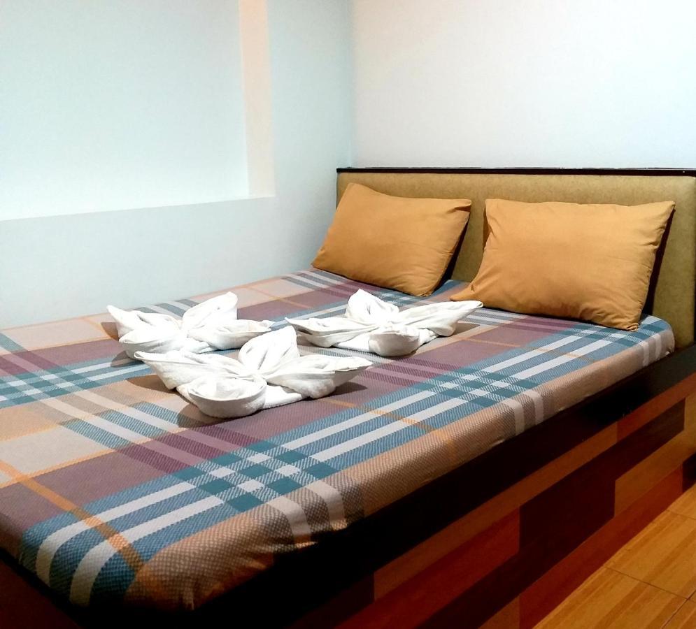 Sola Eleganza Apartelle Quezon City Ngoại thất bức ảnh