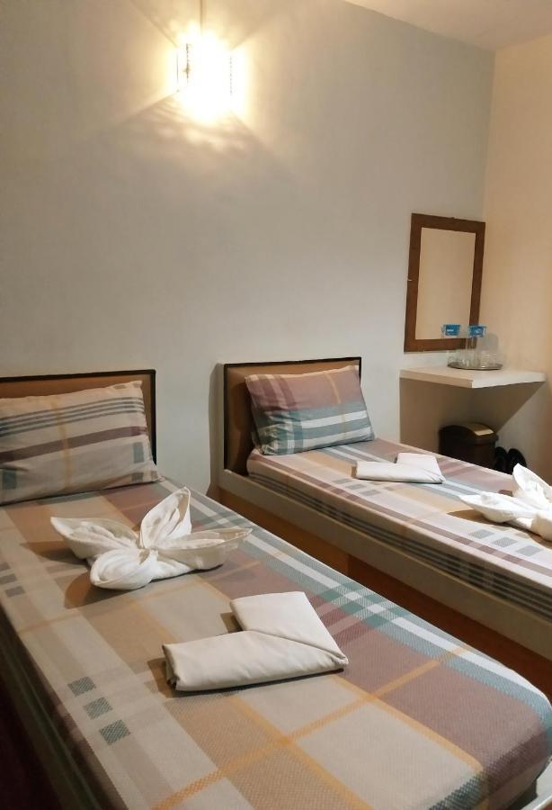 Sola Eleganza Apartelle Quezon City Ngoại thất bức ảnh