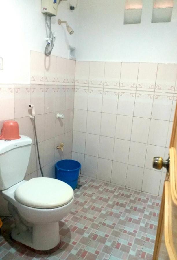 Sola Eleganza Apartelle Quezon City Ngoại thất bức ảnh